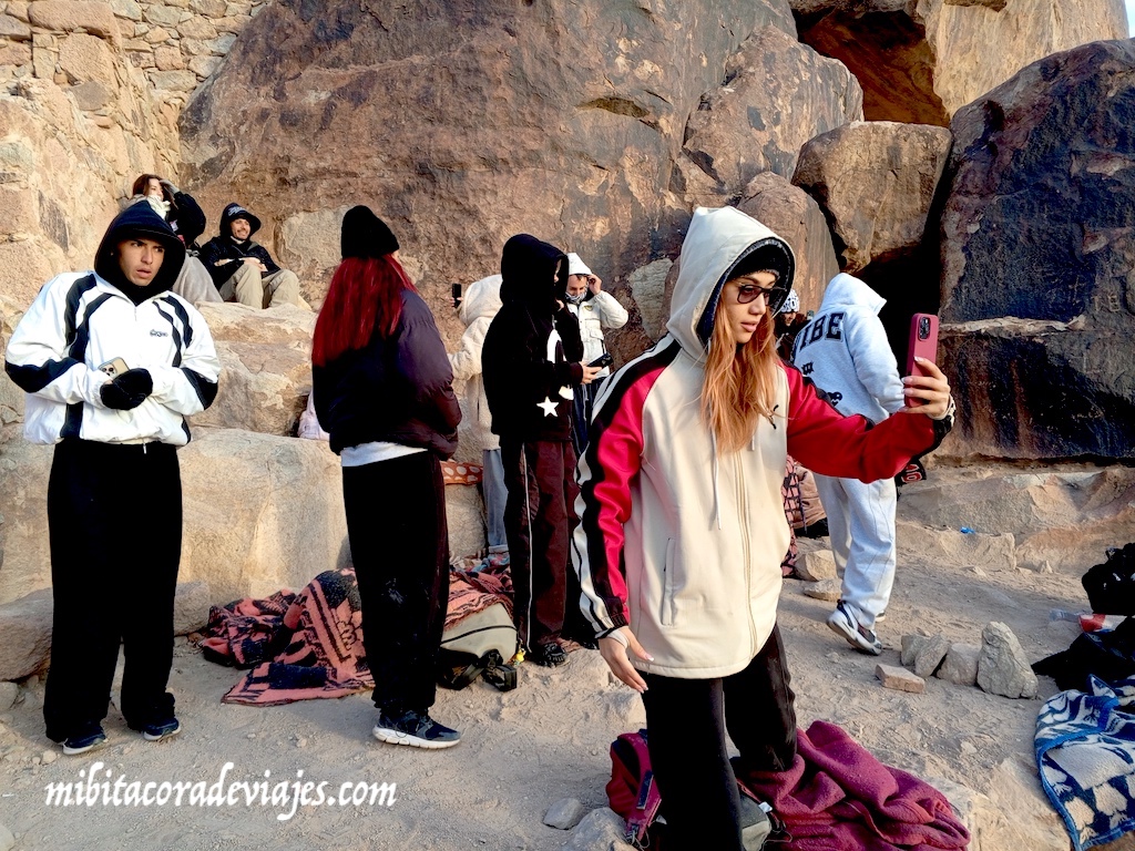 Grupo Caminantes Subida al Monte Sinaí Civitatis