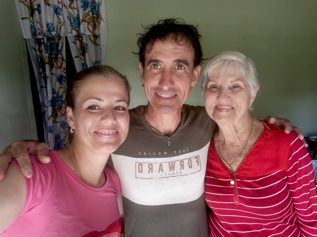 viajar a Placetas en bicicleta para ver a mi madre y mi hermanita lucioviajero