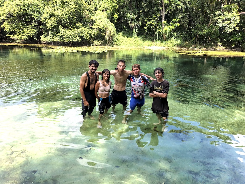 Qué hacer en Ojo de Agua: bañarse en el rio ariguanabo