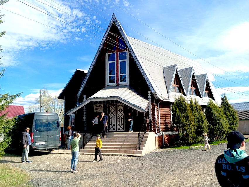 gira de titeres por rusia iglesia bautista