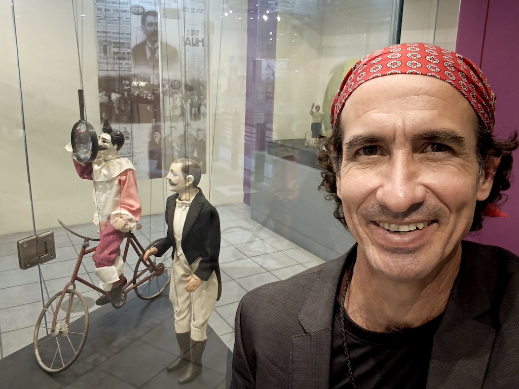 Marionetas de hilo y elementos del arte titiritero, una tradición conservada en el Museo Nacional del Títere.