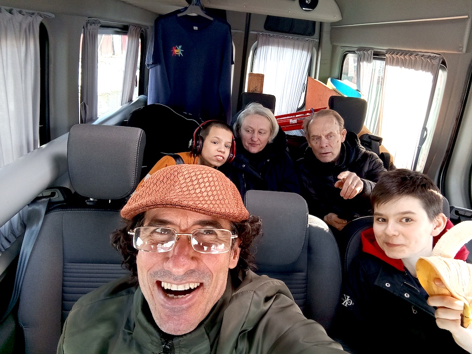 Gira de títeres en Rusia