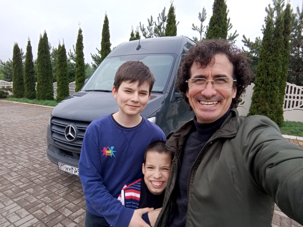 La amista de un grupo títeres cristianos en Rusia Lucioviajero