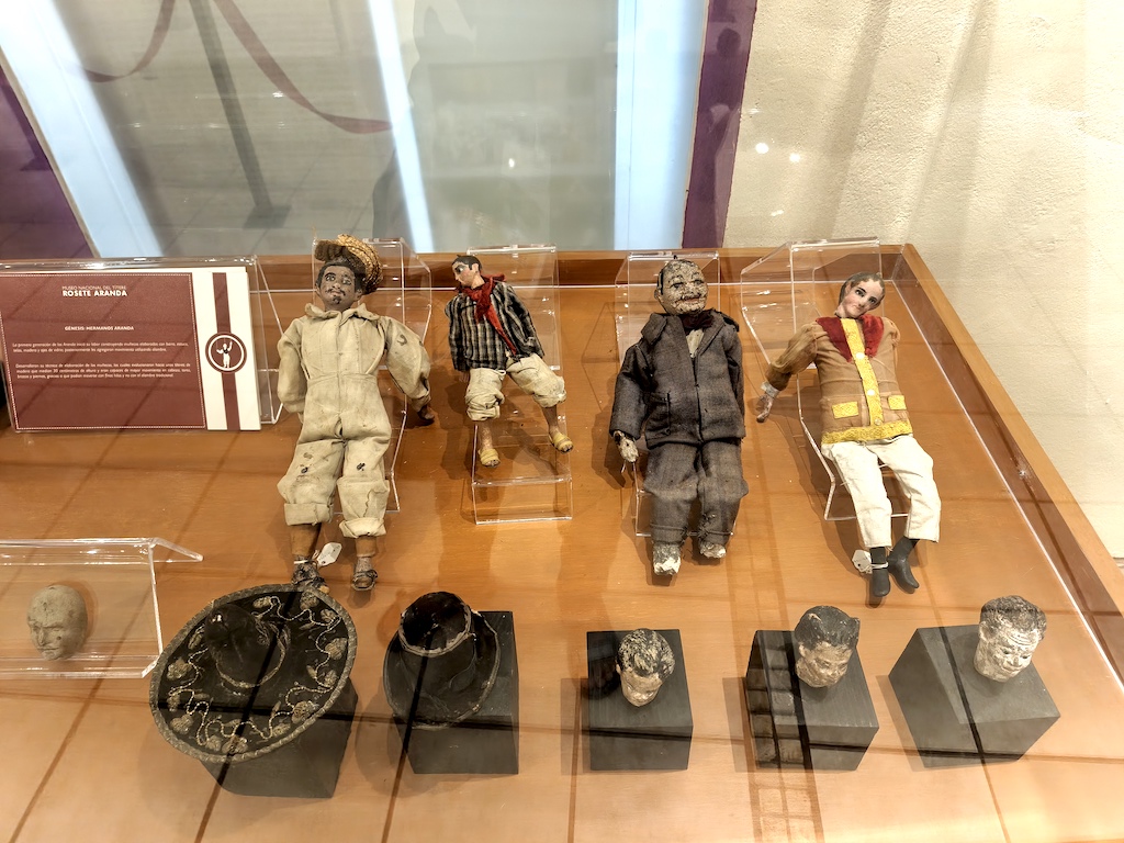 Marionetas históricas de la colección Rosete Aranda conservada en el Museo Nacional del Títere de Huamantla.